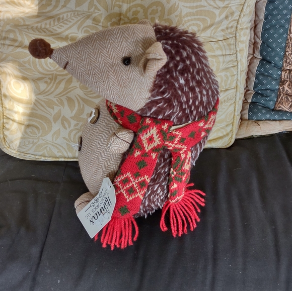 Hanna's Handiworks Wonderland Hedgehog Sitter Plush, Red Scarf 7.5” H - Picture 8 of 10